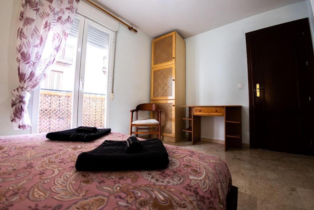 Apartamento Elvira 81 Granada Exterior foto